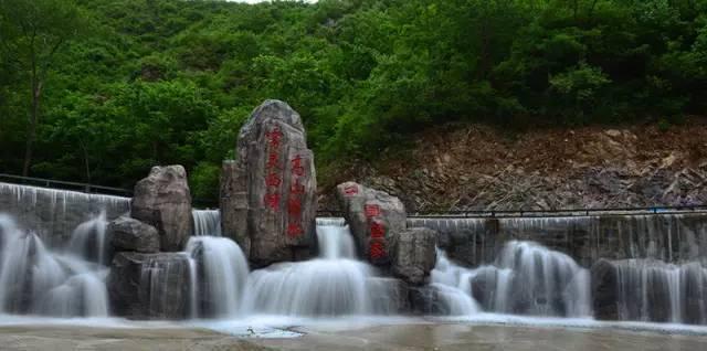 还能防弹?特斯拉赛博越野旅行车亮相重庆
